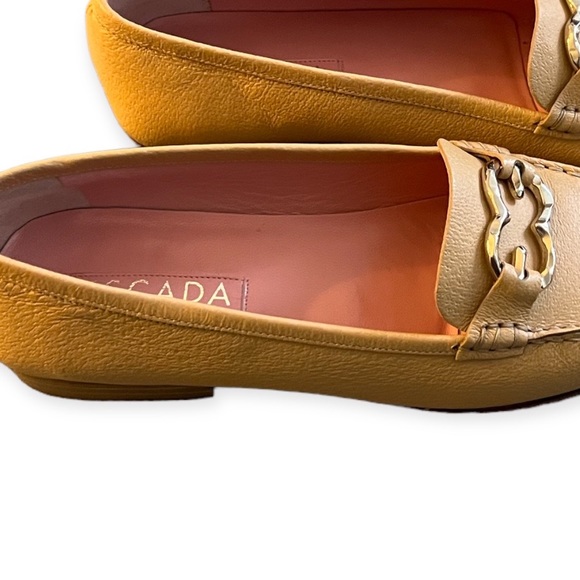 NEW Escada Buttery Yellow Loafers Ornate Gold Buckle Style 27351 Handmade Italy - Picture 8 of 14